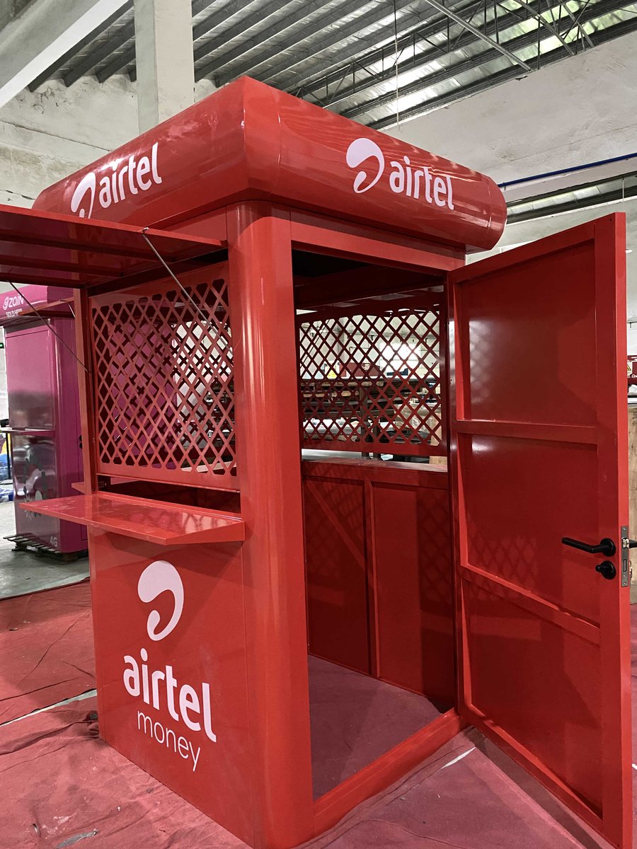 Airtel branded prefabricated metal kiosk manufactured by Flowvisual